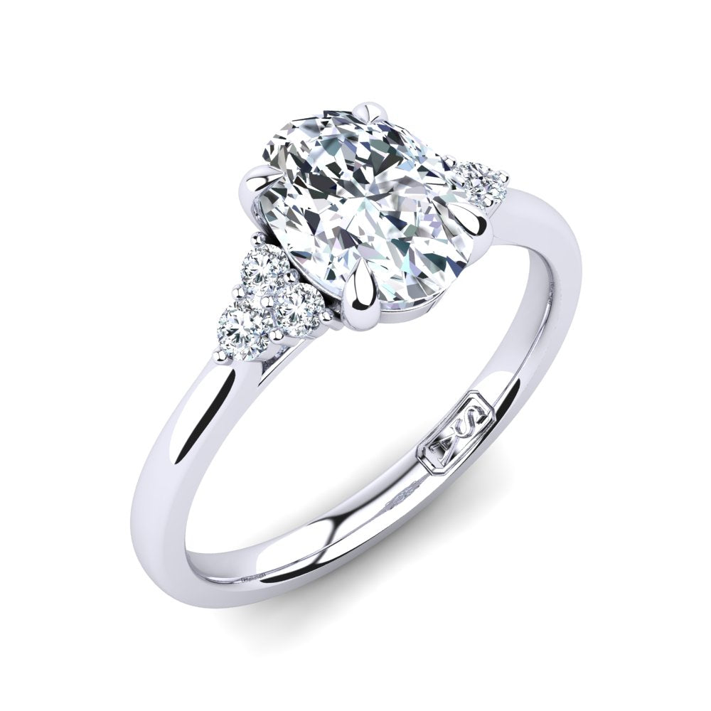 Platinum, 4 Claw Solitaire Setting with Cluster Accent Stones