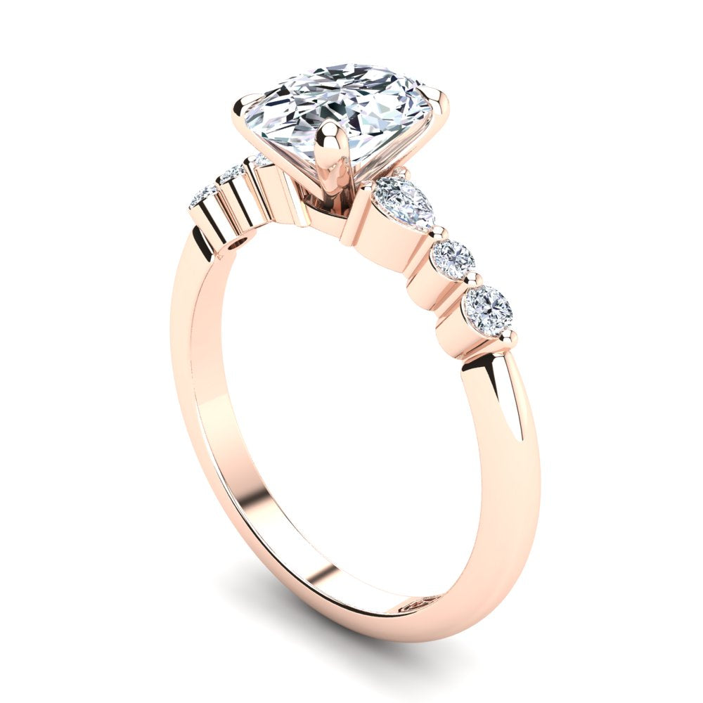 18kt Rose Gold, 4 Claw Solitaire Setting with RBC and Pear Accent Stones