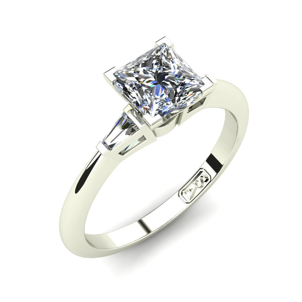 4 Claw Solitaire Setting with Baguette Accent Stones