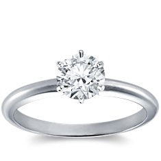Classic Six Prong Engagement Ring in 18kt white gold
