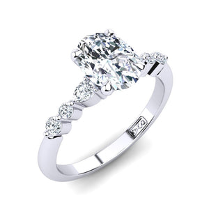 'Dee' Oval Cut Engagement Ring