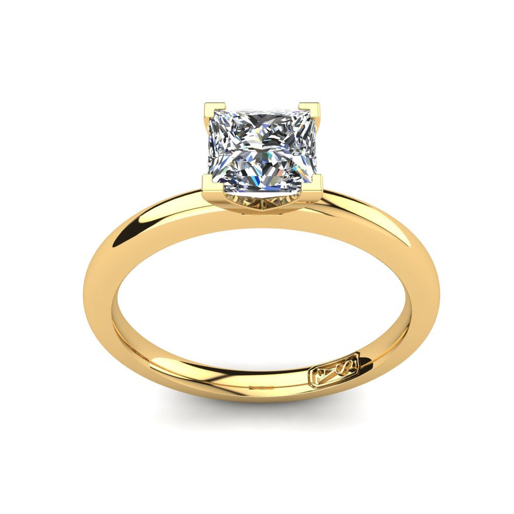18kt Yellow Gold, Solitaire Setting with Half Round Band